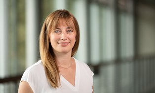 Portraitfoto von Romy Wiel